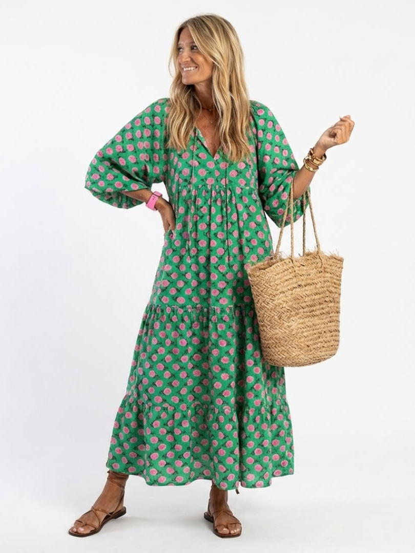 Fiora | Sukienka midi z dekoltem w serek i kwiatowym wzorem