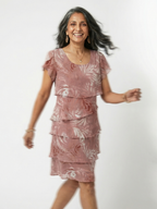 Aria | Sukienka o długości do kolan z miękkim motywem