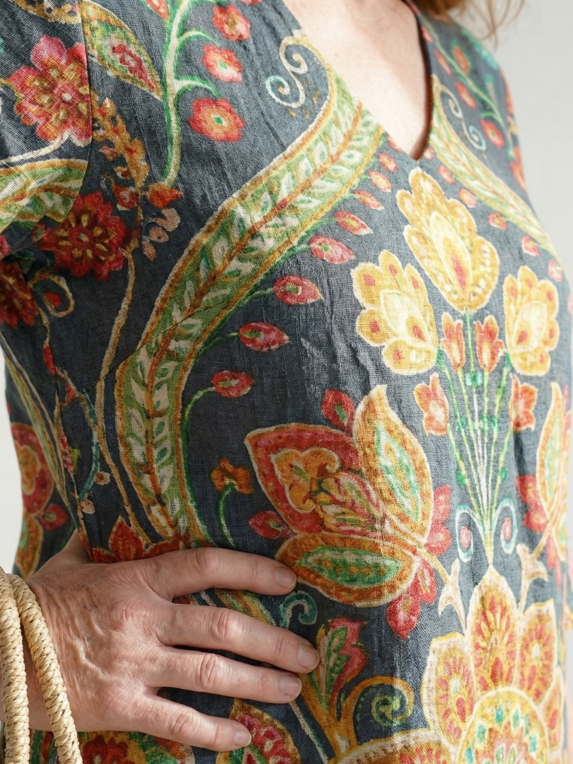 Lara | Midi Sukienka Ogrodowa Easy Shape