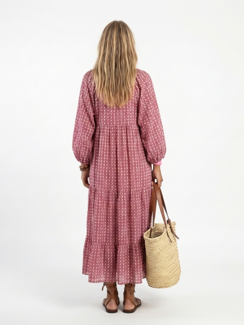 Arlette | Sukienka midi z długim rękawem w geometryczny wzór