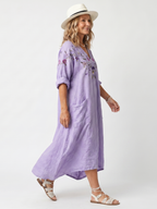 Tavi | Kwiatowa Haftowana Oversized Midi Sukienka z Kieszeniami