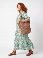 Ilara | Sukienka Midi z Dekoltem w Serek i Frędzlami