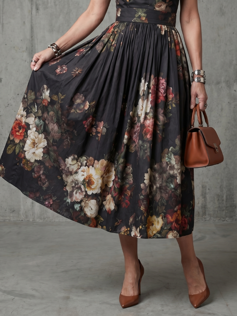 Greta | Sukienka Midi z Kwiatowym Wzorem i Pleceniem przy Wysokim Dekolcie