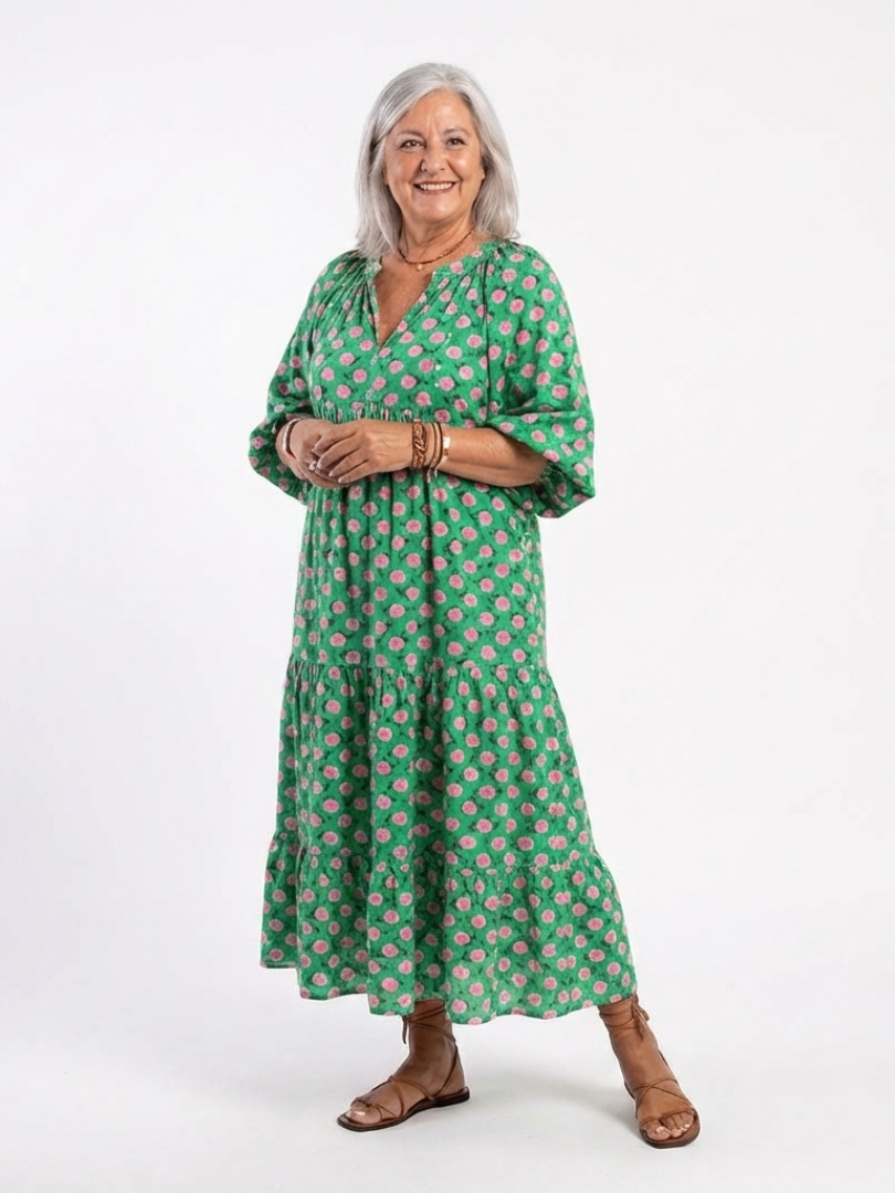 Fiora | Sukienka midi z dekoltem w serek i kwiatowym wzorem