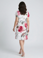 Keoni | Miękka sukienka w kwiaty o długości do kolan