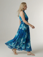 Sylin | Midi Sukienka z Halterem i Marszczeniem