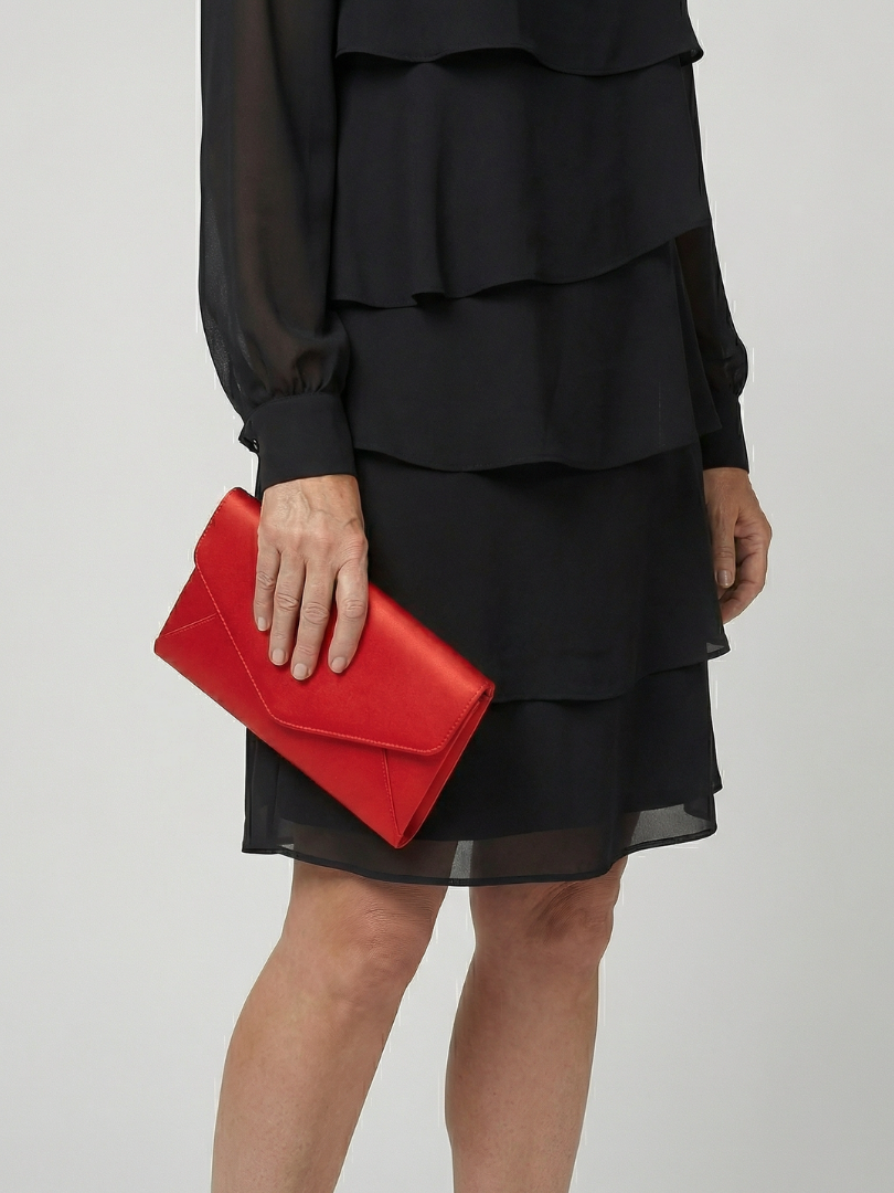 Kirax | Czysta, warstwowa sukienka do kolan