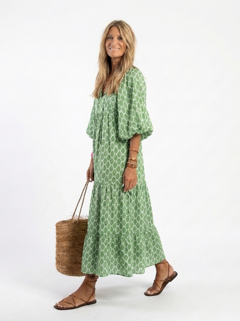 Apolline | Sukienka midi z dekoltem w serek i rękawami 3/4