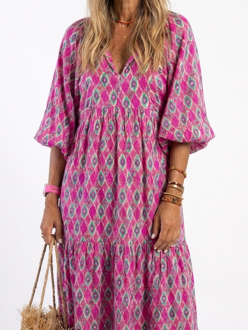 Apolline | Sukienka midi z trójkwartowymi rękawami i dekoltem w serek