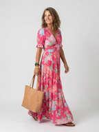 Ione | Sukienka midi z krótkim rękawem i dekoltem w serek w kwiaty