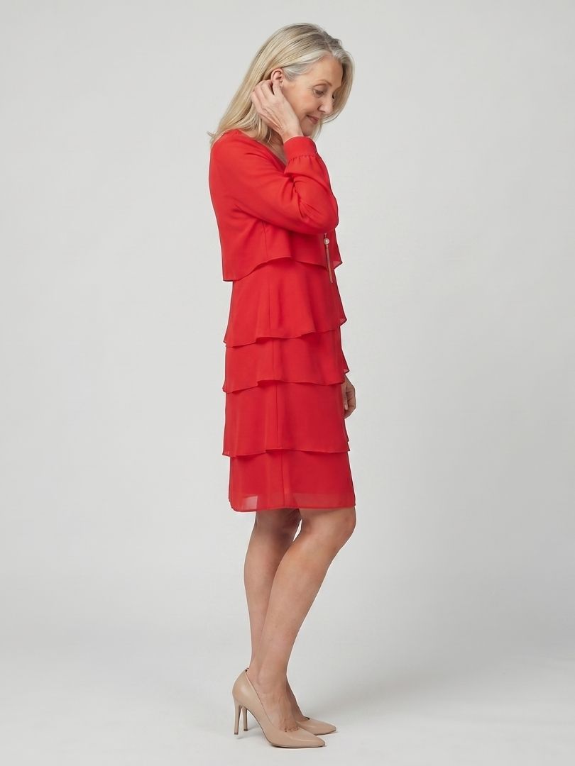 Kirax | Czysta, warstwowa sukienka do kolan