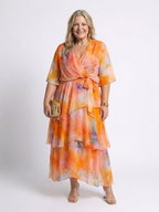 Calista | Przezroczysta, warstwowa sukienka maxi z dekoltem w kształcie litery V i wiązaniem w talii