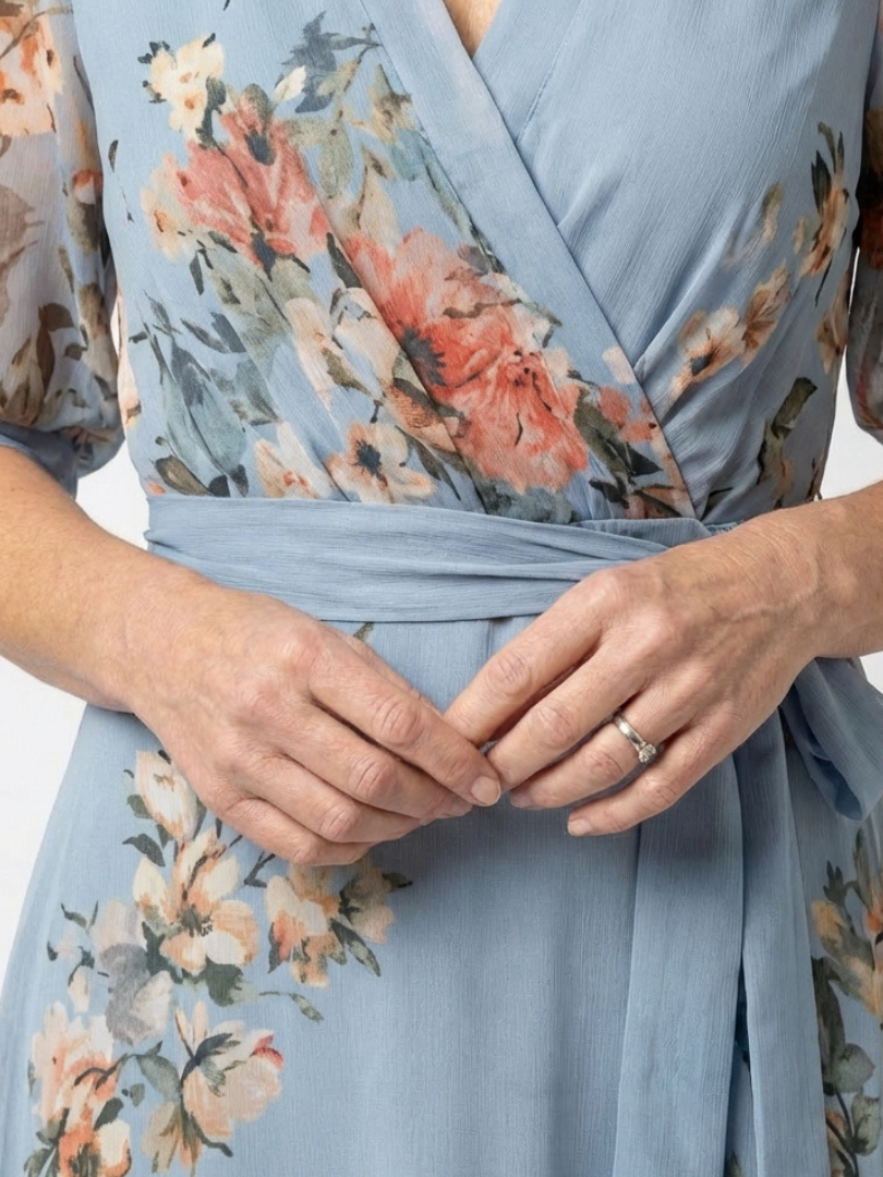 Elowen | Kwiatowa Sukienka Maxi z Dekoltem w Serek